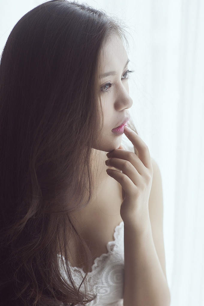 夫不在一周义侵犯美若妻在线观看